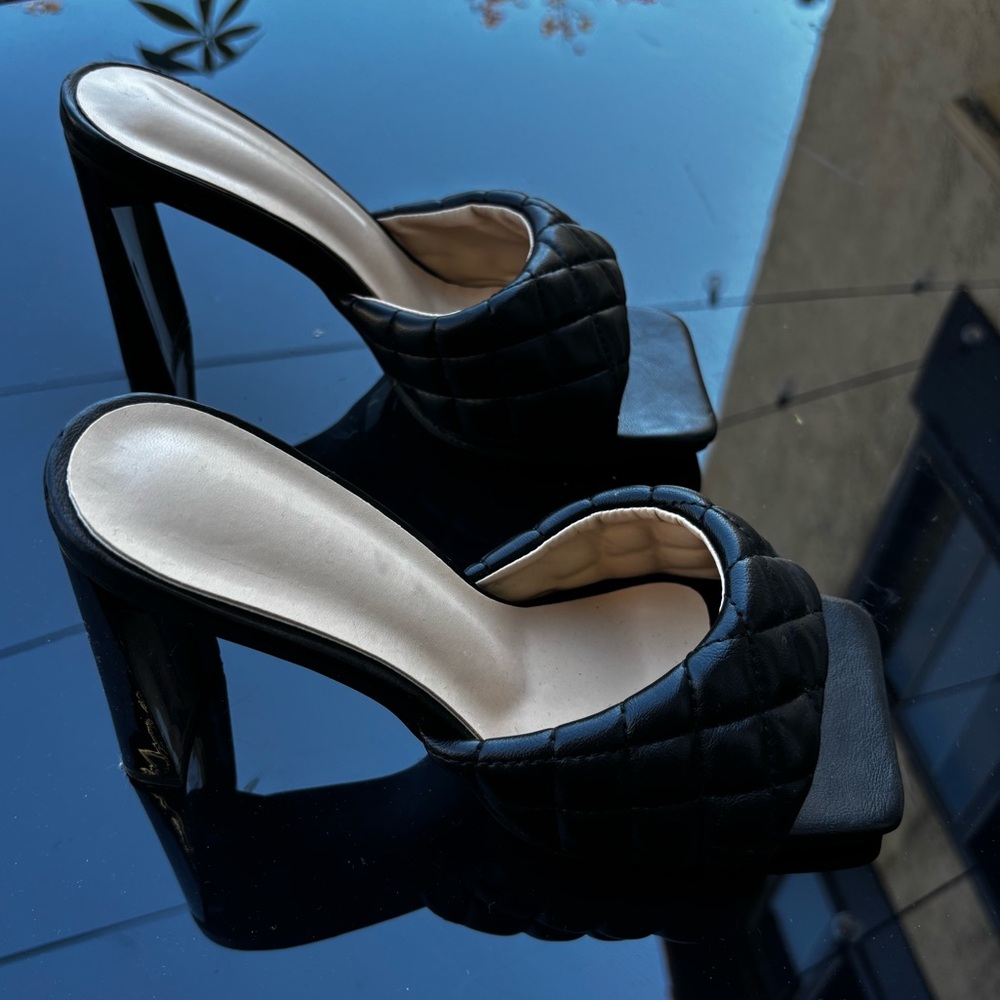 Black Square-Toe Chunky Heels, Punk / Y2K vibe, Size 9 - Picture 3 of 5